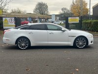 USED 2015 15 JAGUAR XJ 3.0d V6 Premium Luxury Saloon 4dr Diesel Auto Euro 5 (s/s) (LWB) (275 ps) 