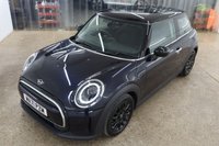 USED 2021 71 MINI HATCH 1.5 Cooper Classic Hatchback 3dr Petrol Manual Euro 6 (s/s) (136 ps) LOW MILES  ONLY 12900 WITH DEALER SERVICE HISTORY  TWO KEYS  FACELIFT MODEL