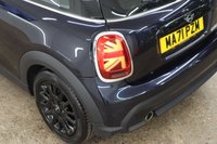 USED 2021 71 MINI HATCH 1.5 Cooper Classic Hatchback 3dr Petrol Manual Euro 6 (s/s) (136 ps) LOW MILES  ONLY 12900 WITH DEALER SERVICE HISTORY  TWO KEYS  FACELIFT MODEL
