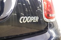 USED 2021 71 MINI HATCH 1.5 Cooper Classic Hatchback 3dr Petrol Manual Euro 6 (s/s) (136 ps) LOW MILES  ONLY 12900 WITH DEALER SERVICE HISTORY  TWO KEYS  FACELIFT MODEL