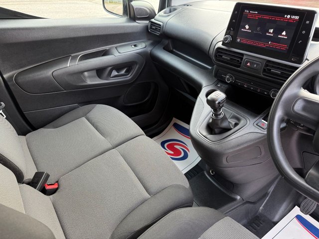 2020 CITROEN BERLINGO - Photo 12