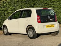 USED 2015 65 VOLKSWAGEN UP! 1.0 Move up! Hatchback 5dr Petrol Manual Euro 6 (60 ps) FULL SERVICE HISTORY