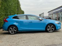 USED 2015 65 VOLVO V40 2.0 T2 R-Design Hatchback 5dr Petrol Manual Euro 6 (s/s) (122 ps) GREAT SERVICE HISTORY 7 SERVS