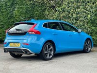 USED 2015 65 VOLVO V40 2.0 T2 R-Design Hatchback 5dr Petrol Manual Euro 6 (s/s) (122 ps) GREAT SERVICE HISTORY 7 SERVS