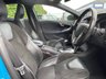 USED 2015 65 VOLVO V40 2.0 T2 R-Design Hatchback 5dr Petrol Manual Euro 6 (s/s) (122 ps) GREAT SERVICE HISTORY 7 SERVS