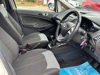 USED 2015 15 FORD ECOSPORT 1.0T EcoBoost Zetec SUV 5dr Petrol Manual 2WD Euro 6 (s/s) (125 ps) &pound;200 TO SECURE - DELIVERY AVAILABLE