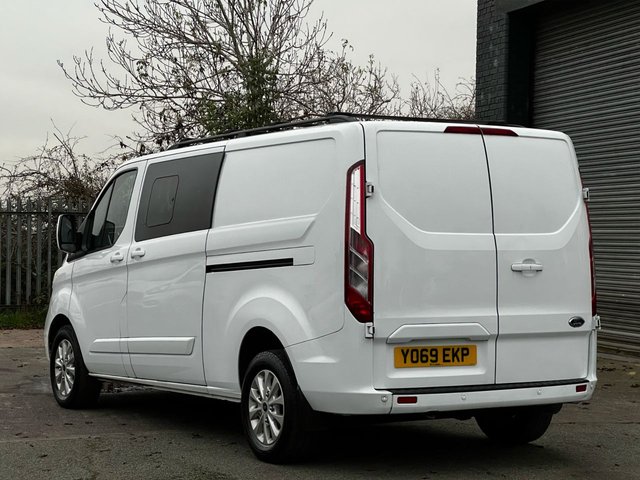 2020 Ford Transit Custom 2L Limited 5dr - Photo 4