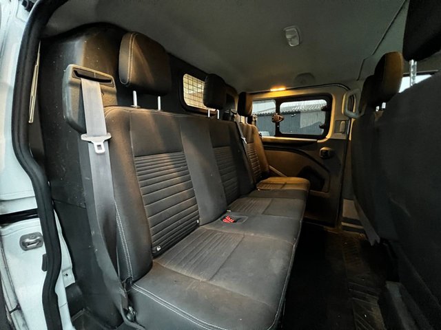 2020 Ford Transit Custom 2L Limited 5dr - Photo 8