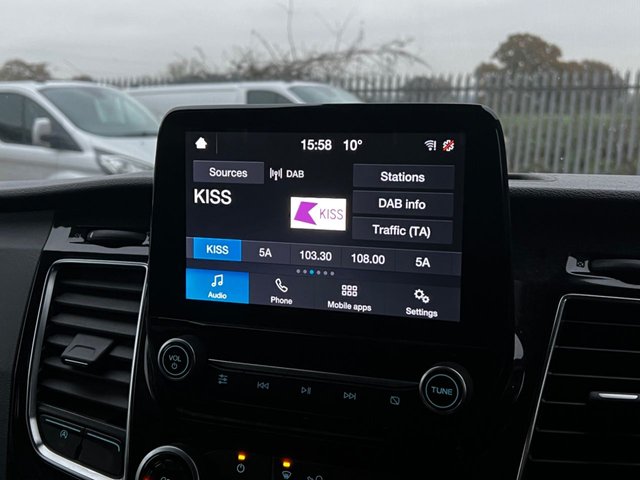 2020 Ford Transit Custom 2L Limited 5dr - Photo 10