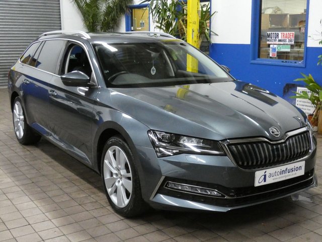 2020 70 Skoda Superb 1.4 TSI iV 13kWh SE L Estate 5dr Petrol Plug-in Hybrid DSG Euro 6 (s/s) (218 ps)