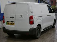 USED 2021 71 PEUGEOT E-EXPERT e 1200 75kWh Professional Standard Panel Van 6dr Electric Auto MWB (136 ps) BRILLIANT VAUXHALL VIVARO EQUIVALENT &pound;0 ROAD TAX, 3 SEAT APP SAT NAV AIR CON CRUISE CONTROL PARKING SENSORS 1 OWNER SERVICE HISTORY WARRANTY