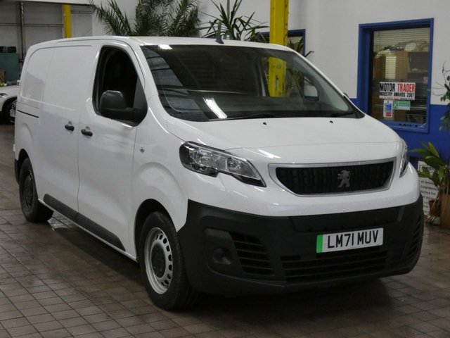 2021 71 Peugeot E-Expert e 1200 75kWh Professional Standard Panel Van 6dr Electric Auto MWB (136 ps)