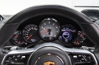 USED 2017 67 PORSCHE 911 3.0T 991 Carrera 4S Coupe PDK 