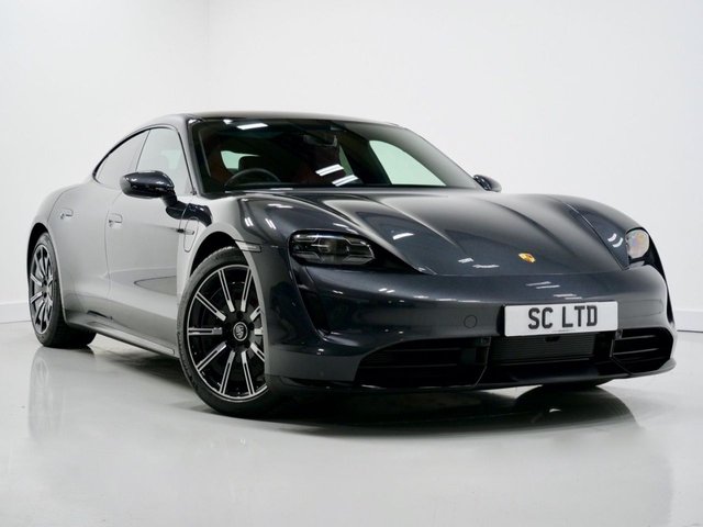 2020 Porsche Taycan TURBO