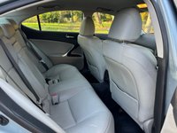USED 2007 57 LEXUS IS 2.2 220TD SE-L Saloon 4dr Diesel Manual (168 g/km, 175 bhp) 