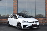 USED 2017 R VOLKSWAGEN GOLF 2.0 TSI R Hatchback 5dr Petrol DSG 4Motion Euro 6 (s/s) (310 ps) PAN ROOF / LEATHER / DYNAUDIO