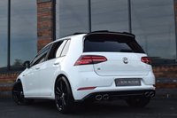 USED 2017 R VOLKSWAGEN GOLF 2.0 TSI R Hatchback 5dr Petrol DSG 4Motion Euro 6 (s/s) (310 ps) PAN ROOF / LEATHER / DYNAUDIO