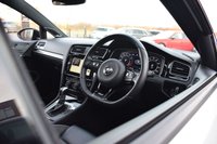 USED 2017 R VOLKSWAGEN GOLF 2.0 TSI R Hatchback 5dr Petrol DSG 4Motion Euro 6 (s/s) (310 ps) PAN ROOF / LEATHER / DYNAUDIO