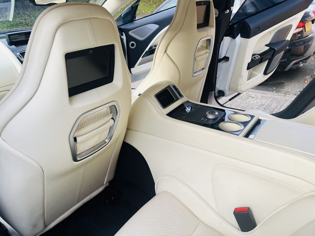 USED 2013 13 ASTON MARTIN RAPIDE S 6.0 V12 S Saloon 4dr Petrol T-TronicII Euro 5 (550 bhp) Ventilated Seats, Ext. Carbon