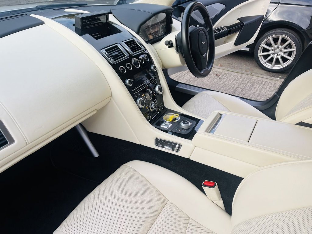 USED 2013 13 ASTON MARTIN RAPIDE S 6.0 V12 S Saloon 4dr Petrol T-TronicII Euro 5 (550 bhp) Ventilated Seats, Ext. Carbon