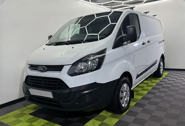 View our FORD TRANSIT CUSTOM