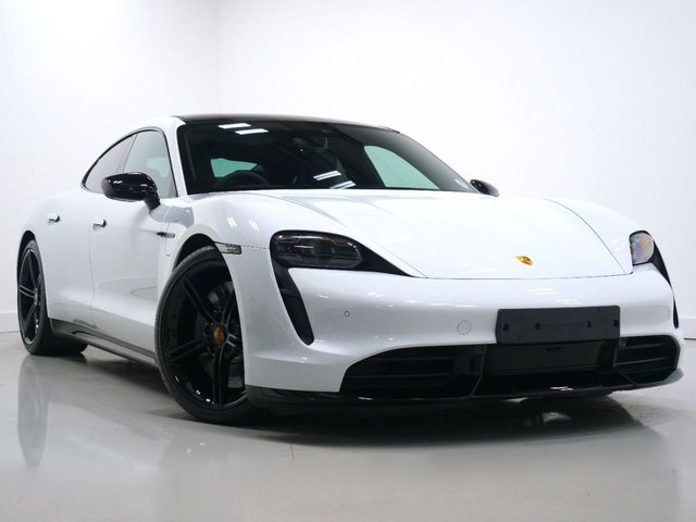 2020 Porsche Taycan TURBO