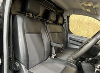 USED 2020 69 VAUXHALL VIVARO 2.0 Turbo D 3100 Dynamic Panel Van 6dr Diesel Manual L1 H1 Euro 6 (s/s) (120 ps) 