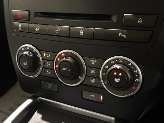 View our LAND ROVER FREELANDER 2