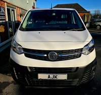 USED 2020 70 VAUXHALL VIVARO 1.5 Turbo D 2900 Dynamic Panel Van 6dr Diesel Manual L2 H1 Euro 6 (s/s) (100 ps) LWB, APPLE AND ANDRIOD CAR PLAY