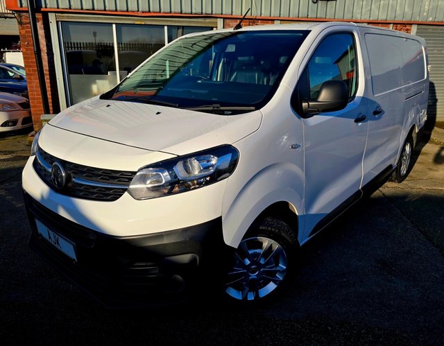 2020 70 Vauxhall Vivaro 1.5 Turbo D 2900 Dynamic Panel Van 6dr Diesel Manual L2 H1 Euro 6 (s/s) (100 ps)