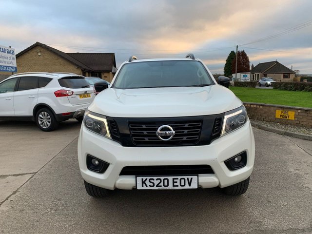 2020 NISSAN NAVARA - Photo 2