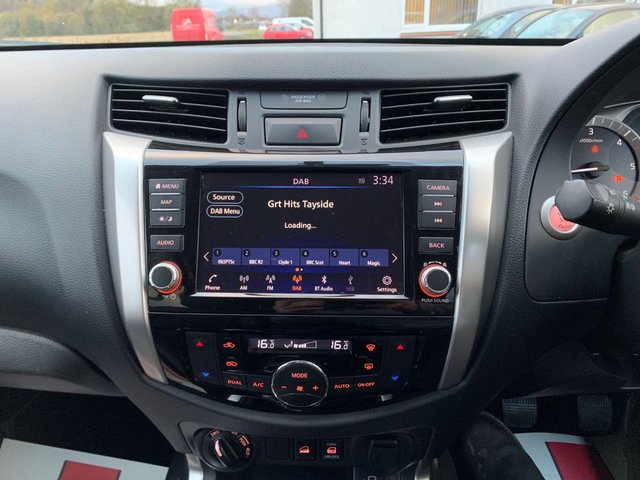 2020 NISSAN NAVARA - Photo 12