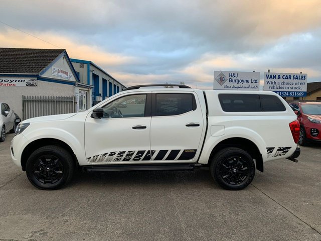 2020 NISSAN NAVARA - Photo 4