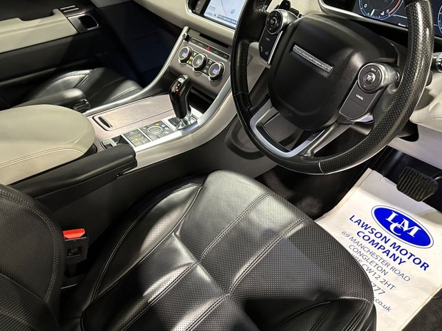 View our LAND ROVER RANGE ROVER SPORT