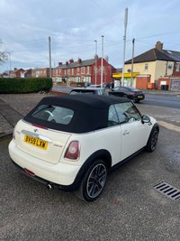 USED 2009 59 MINI CONVERTIBLE 1.6 Cooper Convertible 2dr Petrol Manual Euro 4 (120 ps) 