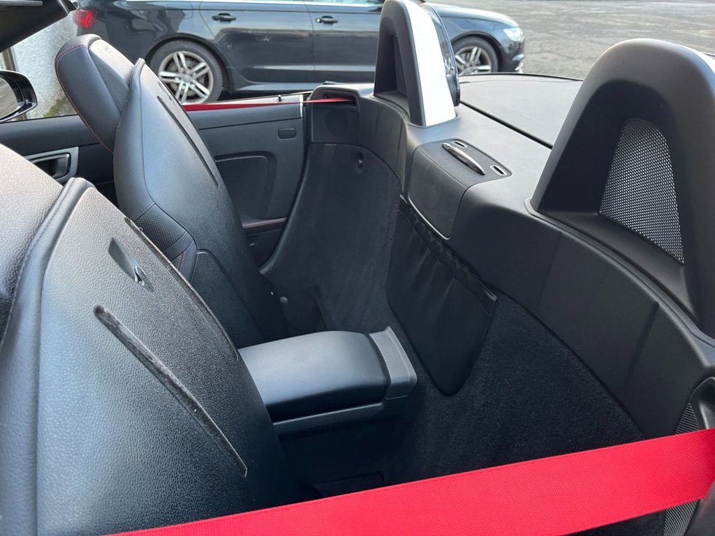 USED 2016 66 MERCEDES-BENZ SLC 2.1 SLC250d AMG Line Convertible 2dr Diesel G-Tronic Euro 6 (s/s) (204 ps) 