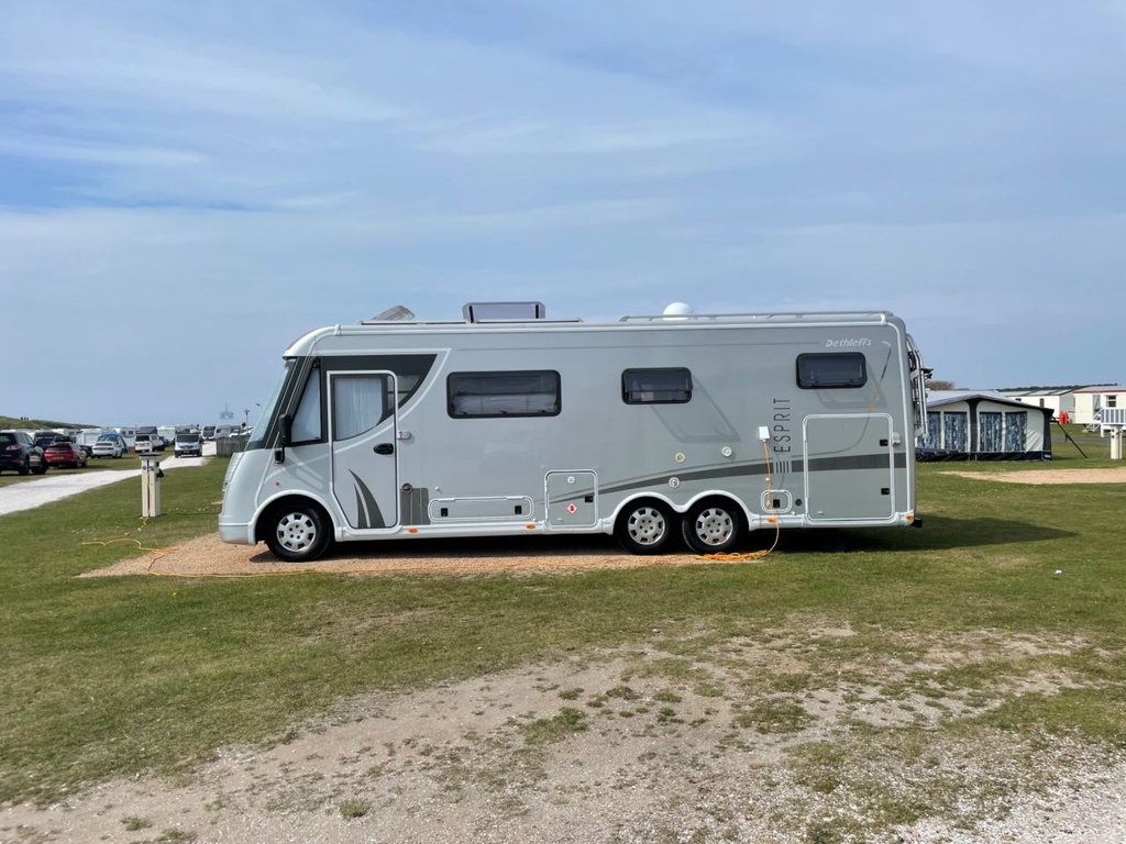 USED 2007 07 DETHLEFFS ESPRIT i7870 L MASSIVE SPEC MOTORHOME