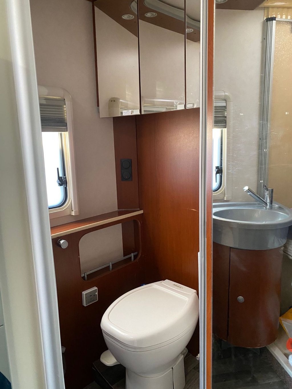 USED 2007 07 DETHLEFFS ESPRIT i7870 L MASSIVE SPEC MOTORHOME