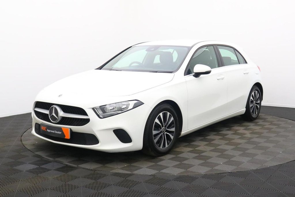 USED 2020 70 MERCEDES-BENZ A-CLASS 1.3 A180 SE Hatchback 5dr Petrol Manual Euro 6 (s/s) (136 ps) Sat Nav Apple Car Play
