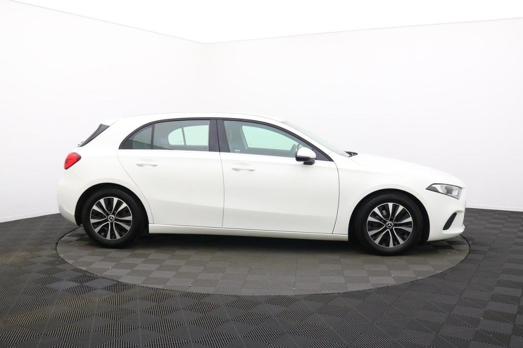 USED 2020 70 MERCEDES-BENZ A-CLASS 1.3 A180 SE Hatchback 5dr Petrol Manual Euro 6 (s/s) (136 ps) Sat Nav Apple Car Play