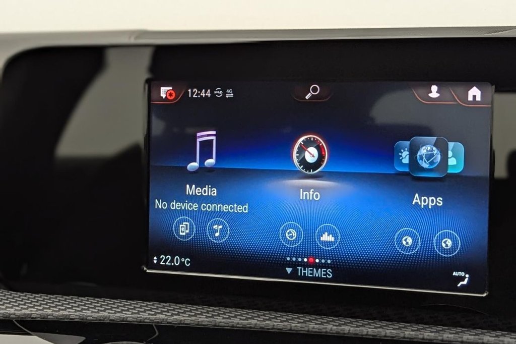USED 2020 70 MERCEDES-BENZ A-CLASS 1.3 A180 SE Hatchback 5dr Petrol Manual Euro 6 (s/s) (136 ps) Sat Nav Apple Car Play