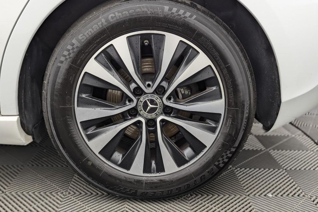 USED 2020 70 MERCEDES-BENZ A-CLASS 1.3 A180 SE Hatchback 5dr Petrol Manual Euro 6 (s/s) (136 ps) Sat Nav Apple Car Play