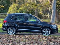 USED 2015 65 VOLKSWAGEN TIGUAN 2.0 TDI BlueMotion Tech R-Line SUV 5dr Diesel Manual 4WD Euro 6 (s/s) (150 ps) 