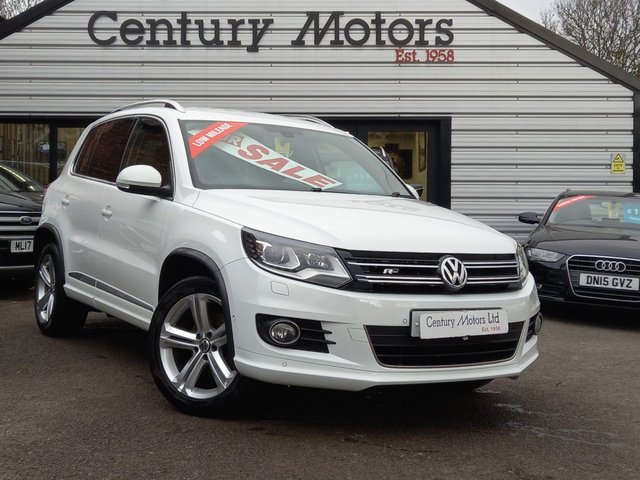 2014 64 Volkswagen Tiguan 2.0 TDI BlueMotion Tech R-Line DSG 4WD Euro 5 (s/s) (Nav)