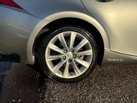 USED 2015 LEXUS IS 2.5 300h Advance Saloon 4dr Petrol Hybrid E-CVT Euro 6 (s/s) (223 ps) 