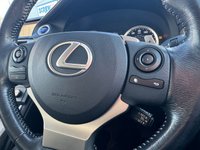USED 2015 LEXUS IS 2.5 300h Advance Saloon 4dr Petrol Hybrid E-CVT Euro 6 (s/s) (223 ps) 