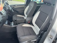 USED 2015 64 VOLKSWAGEN TIGUAN 2.0 TDI BlueMotion Tech R-Line SUV 5dr Diesel Manual 4WD Euro 5 (s/s) (Nav) (140 ps) 2 KEYS CAM BELT RENEWED