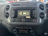 USED 2015 64 VOLKSWAGEN TIGUAN 2.0 TDI BlueMotion Tech R-Line SUV 5dr Diesel Manual 4WD Euro 5 (s/s) (Nav) (140 ps) 2 KEYS CAM BELT RENEWED