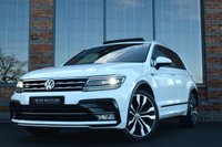 USED 2016 VOLKSWAGEN TIGUAN 2.0 TDI BlueMotion Tech R-Line SUV 5dr Diesel Manual 4Motion Euro 6 (s/s) (150 ps) PAN ROOF / POWER TAILGATE