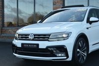 USED 2016 VOLKSWAGEN TIGUAN 2.0 TDI BlueMotion Tech R-Line SUV 5dr Diesel Manual 4Motion Euro 6 (s/s) (150 ps) PAN ROOF / POWER TAILGATE